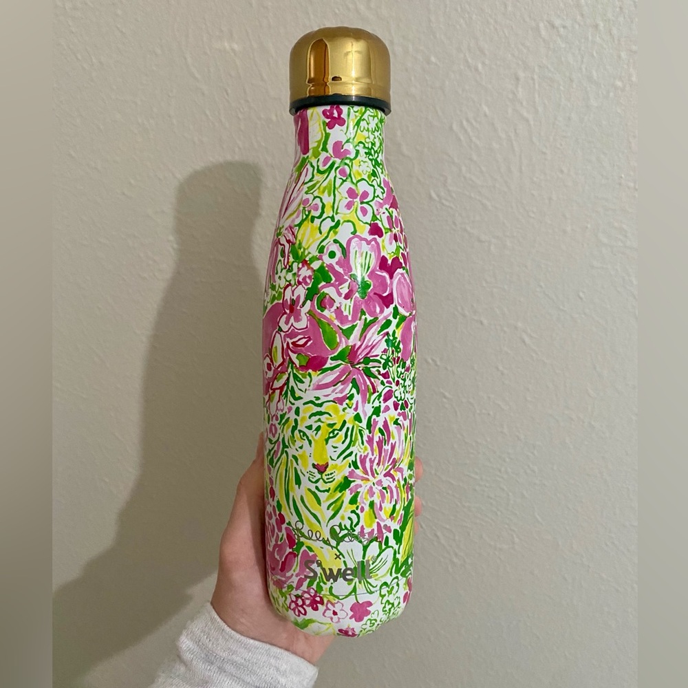 17oz Lilly Pulitzer x S’well Water Bottle